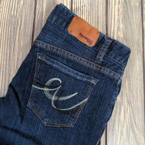 Express Womens Jeans Barely Bootcut Stretch Straight Dark Wash Sz 4 Designer - Picture 2 of 10
